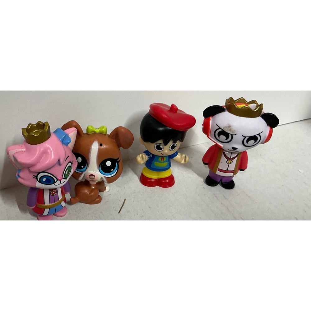 Ryan's World & Littlest Pet Shop Mini Figure Lot Ryan Panda Cat Dog 4pc Set